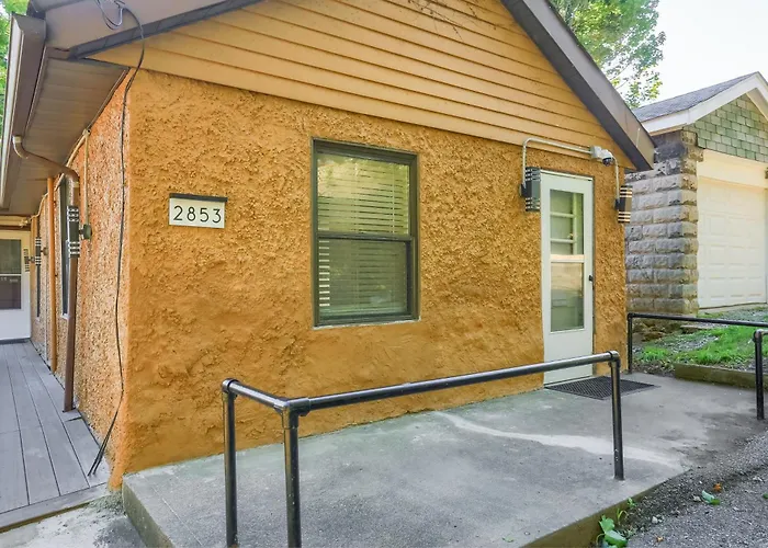 Dormont, Potomac 3 Unique & Modern 2bd * Pittsburgh